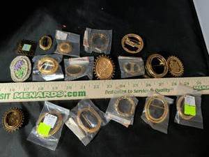lot 144 image: Large Lot of Assorted Gold-Tone Brooches and Pins