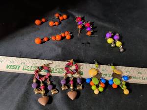 lot 148 image: Colorful Beaded Costume Earrings Collection - 5 Pairs