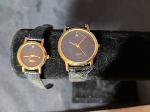 lot 216 image: Diamond Quartz His & Hers Watch Set