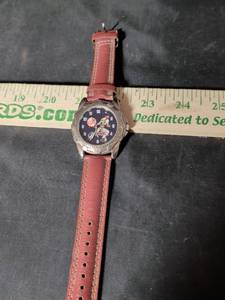 lot 229 image: New York Yankees Derek Jeter MLB Licensed Wrist Watch