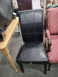 lot 60827 image: Set of 4 Miscellaneous Chairs