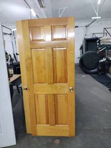 lot 60866 image: 6 Panel 30 x 80 solid wood door