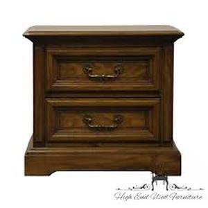 lot 60857 image: Dixie Furniture solid pecan nightstand