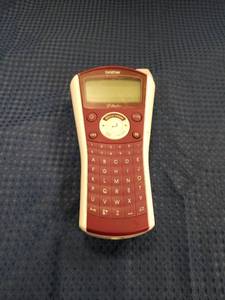 lot 2319 image: Brother P-Touch PT-1090 Handheld Label Maker No Charger