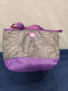 lot 2344 image: Igloo Insulated Lunch Tote Bag Gray and Purple