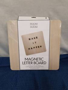 lot 2512 image: Room 2 Room Magnetic Letter Board 11.5 in.