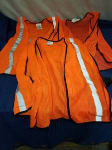 lot 2533 image: Lot of 3 Orange High-Visibility Safety Vests with Reflective Strips