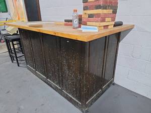 Large Wood Top Bar Counter with Casters