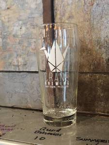 lot 12575 image: Crane Brewing Raytown Missouri Pint Glasses Set