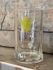 lot 12576 image: Crane Brewing Raytown Missouri Glass Beer Mugs Set