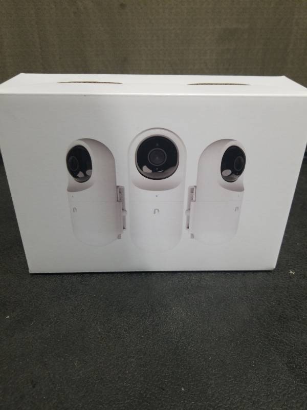lot 1316 image: UVC-G3-FLEX-PWM-WT-3 Unifi G3 Flex Camera Pro Wall Mount - Pack of 3 New