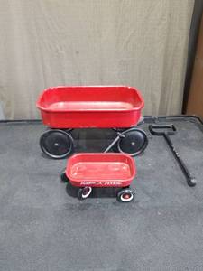 lot 1547 image: Red Wagon Set - Large and Mini