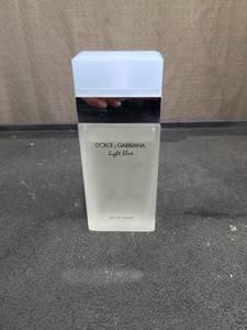 lot 1557 image: Dolce & Gabbana Light Blue Eau de Toilette