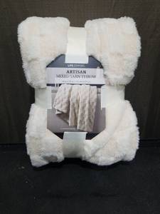 lot 1592 image: Life Comfort Artisan Mixed Yarn Throw 60x70 Inch