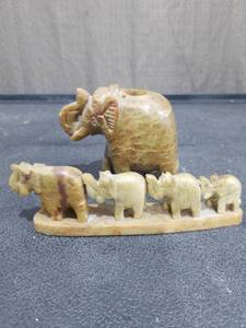 lot 1604 image: Hand-Carved Soapstone Elephant Family Figurine Set