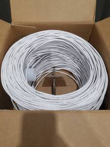 lot 1626 image: CAT 5E Riser Cable 1000 Feet White 244 Pair CMRFT4