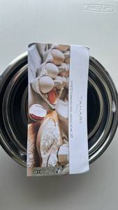 lot 208 image: Tahari Home 3-Piece Stainless Steel Mixing Bowl Set