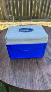 lot 602 image: Coleman FlipLid 5-Quart Cooler with Kansas Jayhawks Sticker