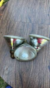 lot 615 image: PAR38 150W Projector Flood Light Bulbs Set of 3 - Philips & Sylvania
