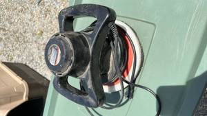 lot 653 image: Electric Car Buffer Polisher with Foam Pad