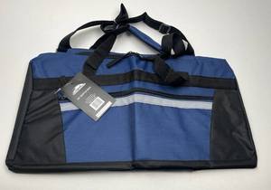 lot 108 image: Trailmaker 22 Inch Duffle Bag Blue and Black