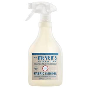 MRS. MEYER'S CLEAN DAY Fabric Freshener, Linen Scent, 20 Ounce Bottle - Retail: $8