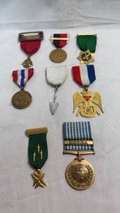 lot 53 image: US Military & Masonic Medal Collection - Korea, Japan, Missouri & More