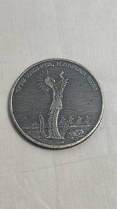 lot 69 image: 1776-1976 Wichita Kansas American Revolution Bicentennial Commemorative Coin