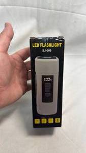 lot 190 image: SJ-006 Multi-Function LED Flashlight with Foldable Panel Lights