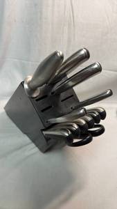 lot 198 image: J.A. Henckels International Forged Synergy Knife Block Set