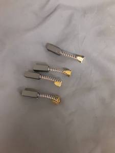 lot 366 image: Carbon Brushes Replacement For Electric Motors Repairing Part 4Pcs 0.28x0.28x0.79 (7mmx7mmx20mm) 7720 - Retail $12