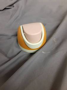 lot 413 image: Replacement Water Bottle Lid - Retail $0