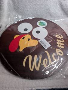 lot 1305 image: Thanksgiving Turkey Welcome Round Wood Door Sign