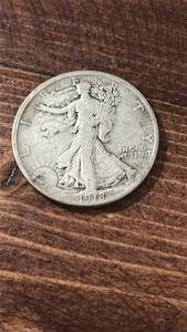 lot 60584 image: 1918 Walking Liberty Silver Half Dollar