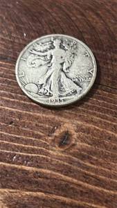lot 60589 image: 1935 Walking Liberty Silver Half Dollar