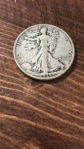 lot 60590 image: 1935 Walking Liberty Silver Half Dollar