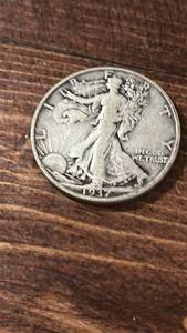 lot 60598 image: 1937 Walking Liberty Silver Half Dollar
