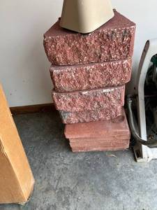 lot 233 image: Red Concrete Retaining Wall Blocks and Pavers
