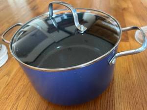lot 257 image: Blue Nonstick Stock Pot with Glass Lid