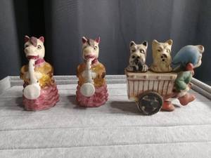 lot 5285 image: Ceramic Animal Figurine Collection with Boy Character salt and pepper shakers