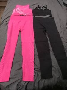 lot 5061 image: FASMAVIE Womens Workout Sets - Sports Bras and Leggings Bundle