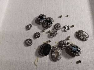 lot 50378 image: Silver-Tone Black Stone Decorative bracelet