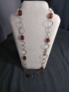 lot 50384 image: Long Amber Bead and Silver Circle Link Necklace