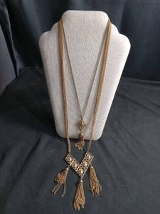 lot 50393 image: Gold-Tone Multi-Chain Tassel Lariat Necklace with Filigree Pendants