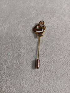 lot 50415 image: Santa Claus Enamel Stick Pin