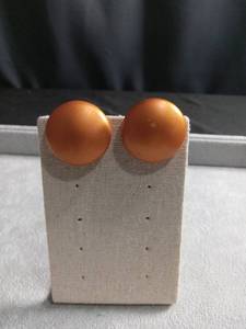 lot 50431 image: Orange Round Dome Clip-On Earrings