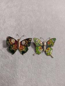 lot 50440 image: Enamel Butterfly Brooch Pin Set of Two
