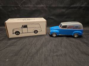 lot 50785 image: ERTL 1950 Chevrolet Panel Truck Die-Cast Coin Bank 125 Scale