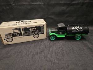lot 50788 image: Bardahl 1931 Hawkeye Tanker Bank ERTL Die-Cast 134 Scale