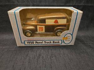 lot 50850 image: Ertl 1950 Chevrolet Panel Truck Bank - Publix 125 Scale Die-Cast